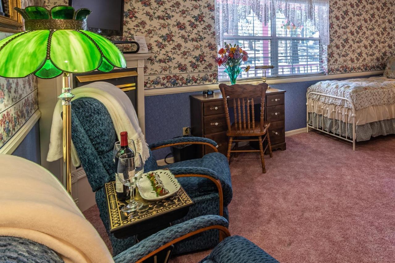 Apples Bed And Breakfast Inn Big Bear Lake Eksteriør bilde