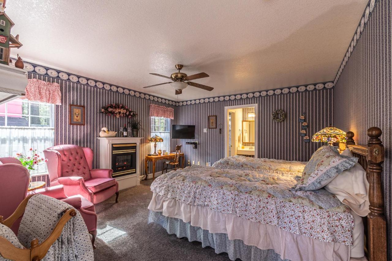 Apples Bed And Breakfast Inn Big Bear Lake Eksteriør bilde