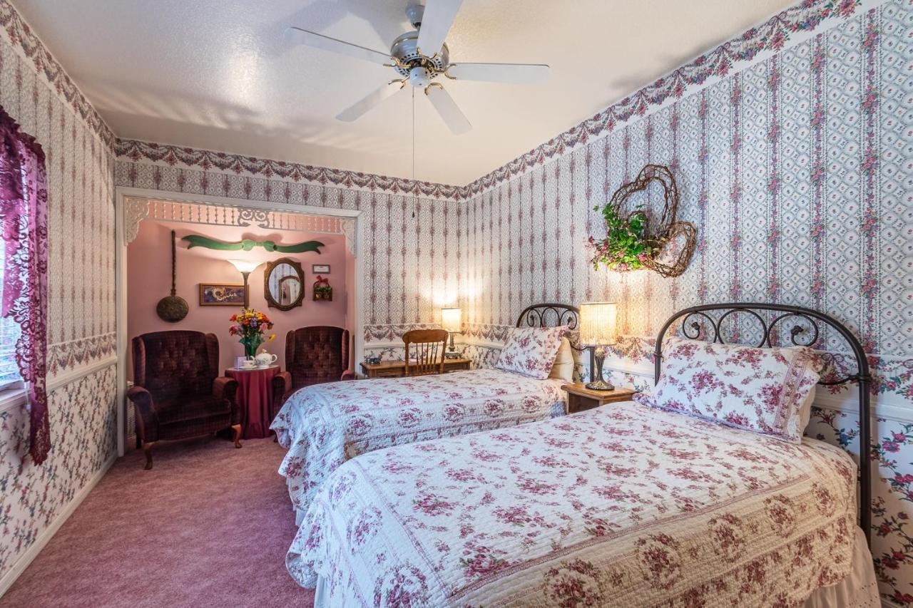 Apples Bed And Breakfast Inn Big Bear Lake Eksteriør bilde