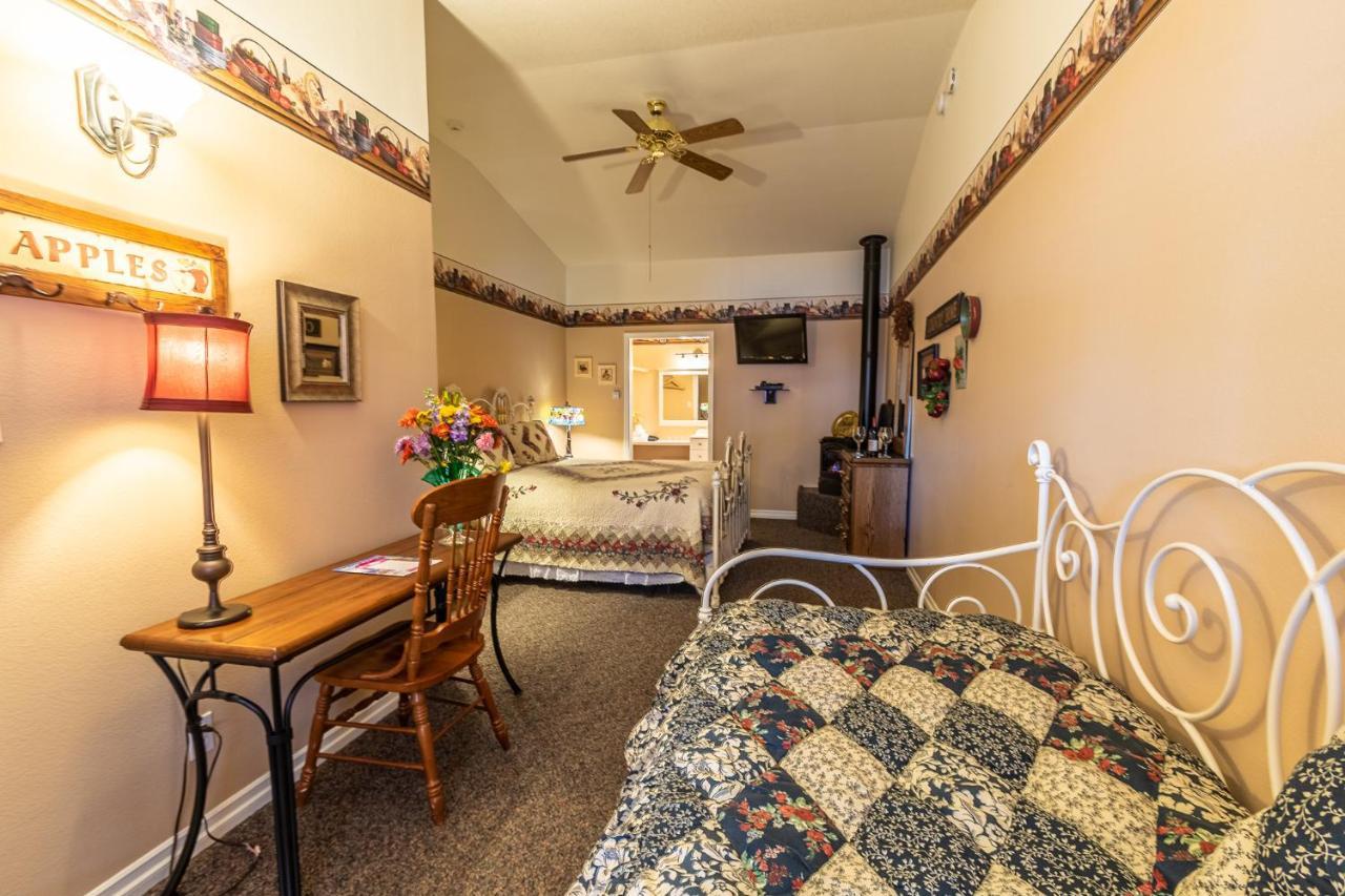 Apples Bed And Breakfast Inn Big Bear Lake Eksteriør bilde